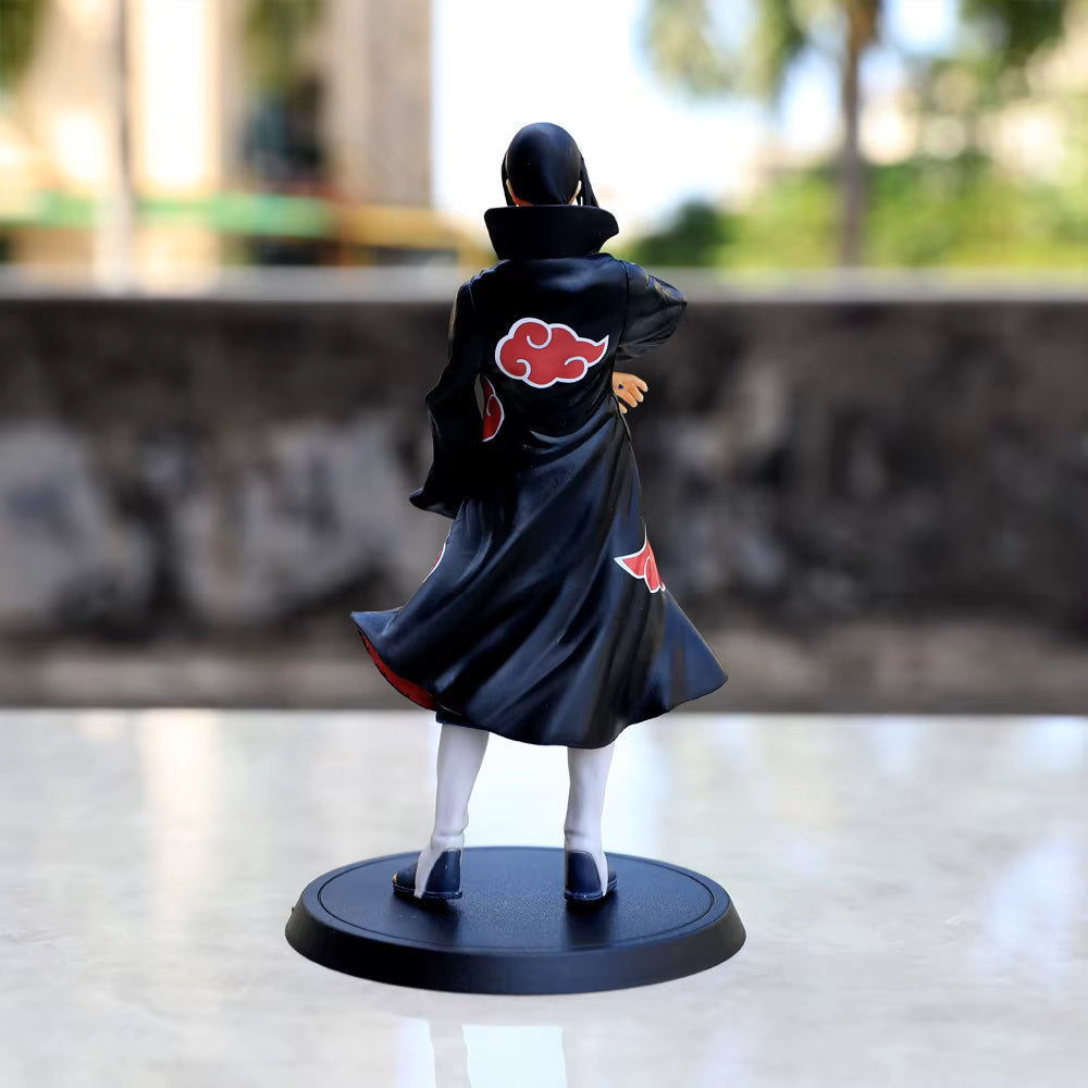 Figurine Itachi 23 cm avec Sharingan – Naruto