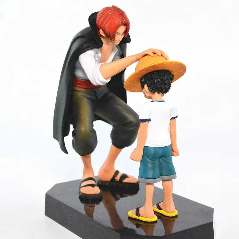 Figurine Luffy & Shanks  – One Piece