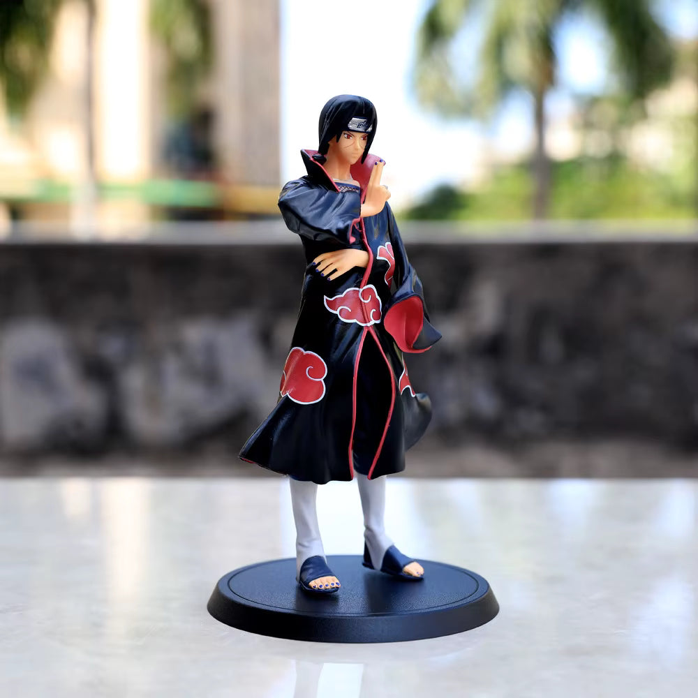 Figurine Itachi 23 cm avec Sharingan – Naruto
