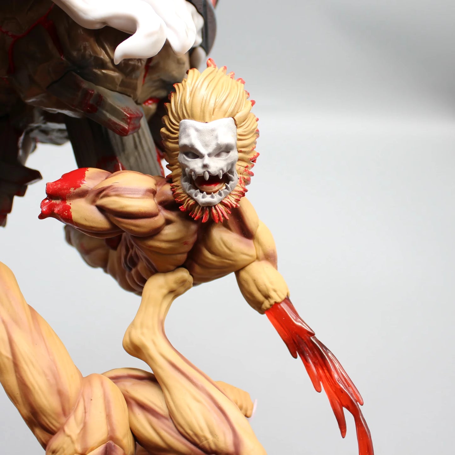 Figurine Eren Titan – Édition Premium 29 cm